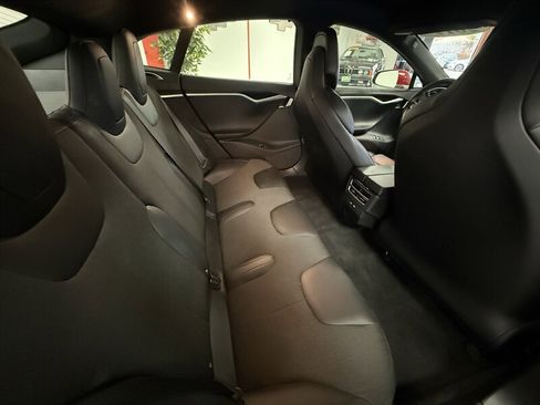 Used 2017 Tesla Model S 75 RWD image 18
