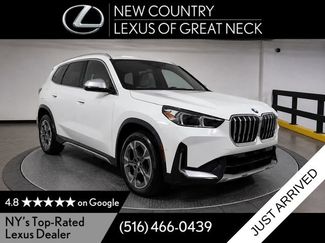 Used 2022 BMW X3 xDrive30i w/ Premium Package 2 AWD/4WD video 1