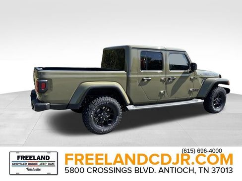 New 2025 Jeep Gladiator Sport image 7