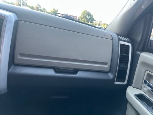 Used 2009 Dodge Ram 1500 Truck SLT w/ Chrome Accents Group AWD/4WD image 16
