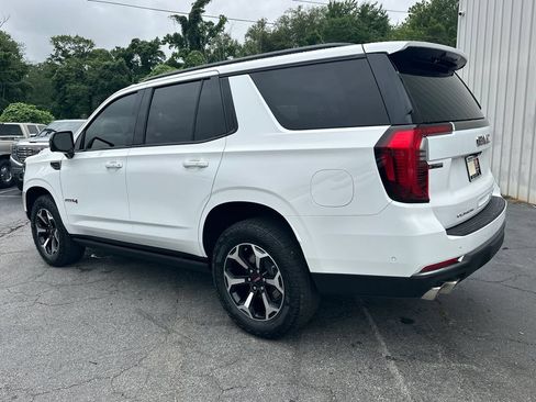 Used 2026 GMC Yukon AT4 w/ AT4 Premium Package AWD/4WD image 8