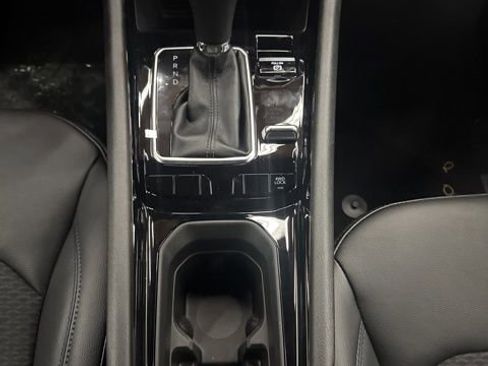 New 2026 Jeep Compass Latitude image 10