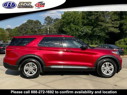 Used 2020 Ford Explorer XLT w/ Equipment Group 202A RWD image 8