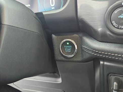 New 2025 Ford F150 Lightning Flash image 21