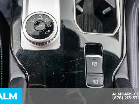 Used 2025 Mitsubishi Outlander SE FWD image 46