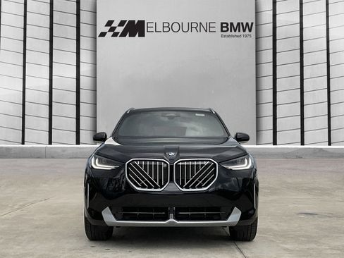 New 2026 BMW X3 xDrive30 w/ Premium Package image 2