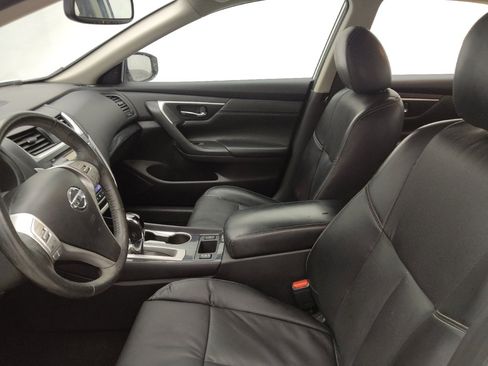 Used 2017 Nissan Altima 2.5 SL w/ 2.5 Technology Package image 17