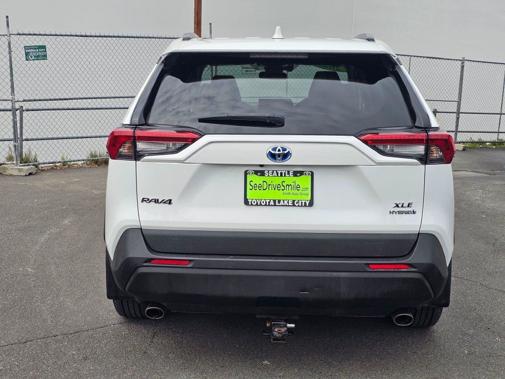 Used 2021 Toyota RAV4 XLE w/ Convenience Package AWD/4WD image 6
