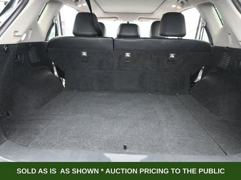 Used 2017 Nissan Murano S image 18