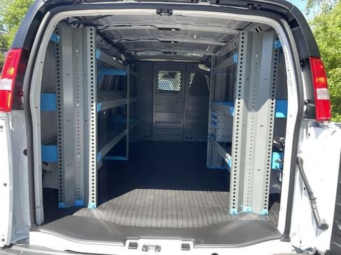 New 2026 Chevrolet Express 2500 w/ Driver Convenience Package RWD image 25
