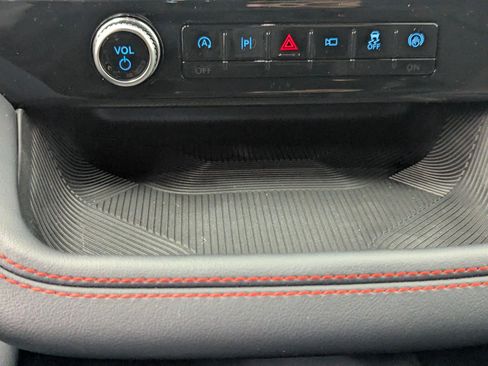 New 2026 Ford Explorer ST-Line image 28