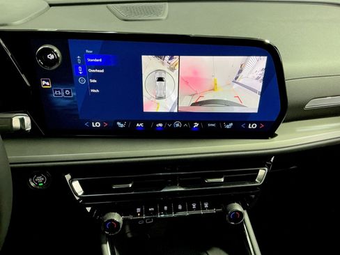 New 2026 Chevrolet Traverse LT w/ Enhanced Driving Package image 27