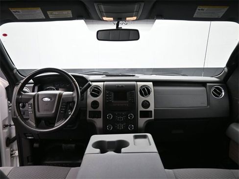 Used 2013 Ford F150 XLT w/ Luxury Equipment Group image 24