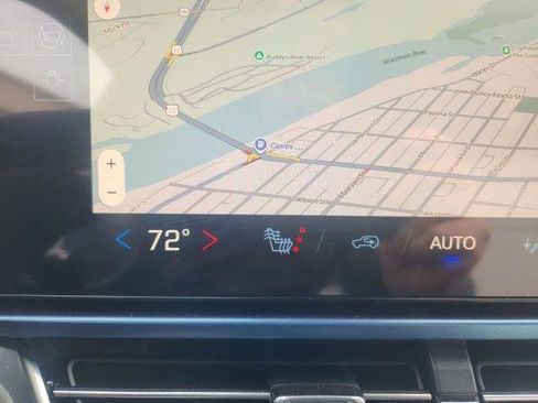 New 2026 Chevrolet Equinox EV LT image 14