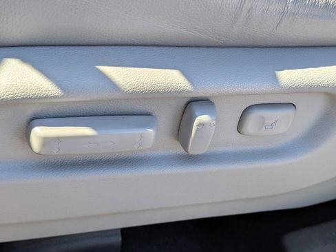 Used 2018 Honda Pilot Elite image 27