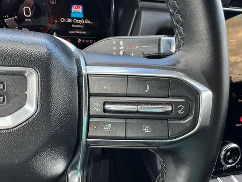 Used 2026 GMC Terrain Elevation w/ Elevation Premium Package FWD image 19