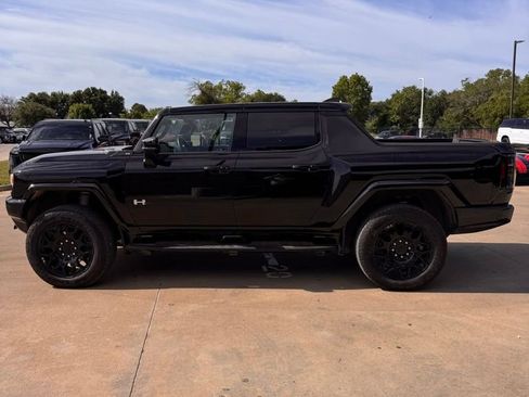 Used 2025 GMC Hummer EV 2X AWD/4WD image 4