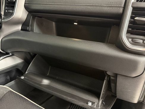 Used 2023 RAM 1500 Laramie AWD/4WD image 30