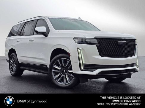 Used 2024 Cadillac Escalade Sport image 1