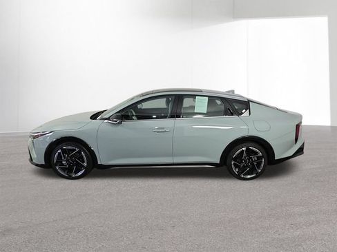 Used 2025 Kia K4 GT-Line w/ GT-Line Premium Package FWD image 14