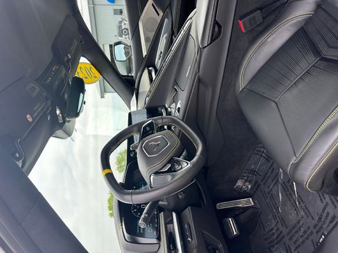 Certified 2023 Chevrolet Corvette 3LT Convertible w/ Battery Protection Package image 7