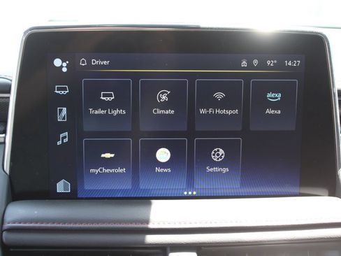 Used 2024 Chevrolet Suburban RST RWD image 25