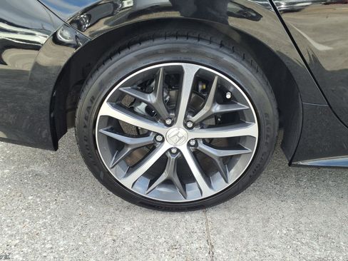 Certified 2023 Honda Civic Touring image 27