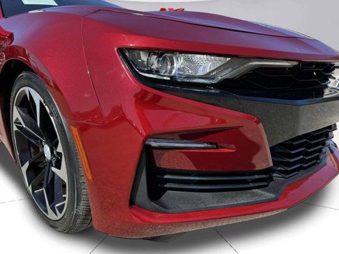 Used 2019 Chevrolet Camaro SS image 9