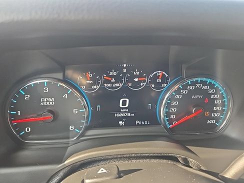 Used 2019 Chevrolet Tahoe Premier AWD/4WD image 17