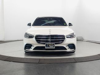 Used 2022 Mercedes-Benz S 580 4MATIC Sedan video 2
