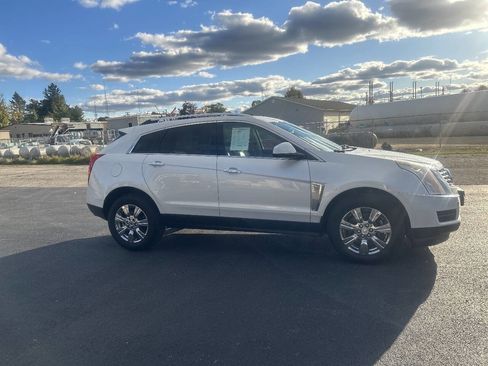Used 2014 Cadillac SRX Luxury w/ Driver Awareness Package FWD image 4