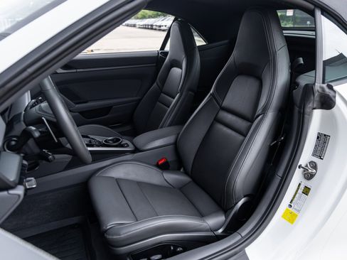 Certified 2024 Porsche 911 Carrera S image 5