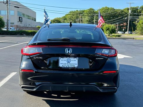 Used 2022 Honda Civic Sport image 5