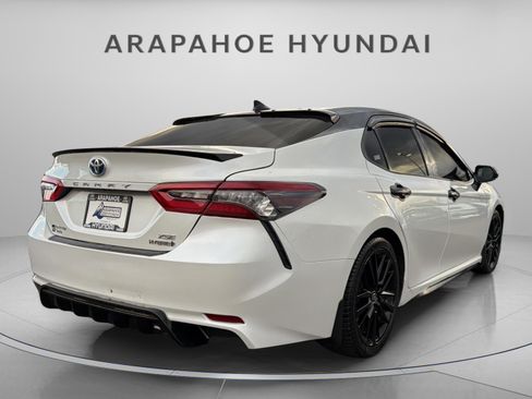 Used 2022 Toyota Camry XSE w/ Navigation Upgrade Package FWD image 5