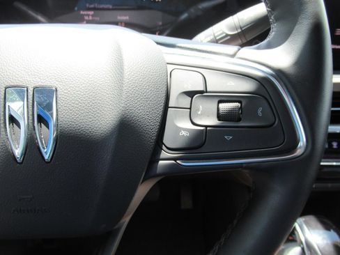 Used 2024 Buick Envista Avenir FWD image 25