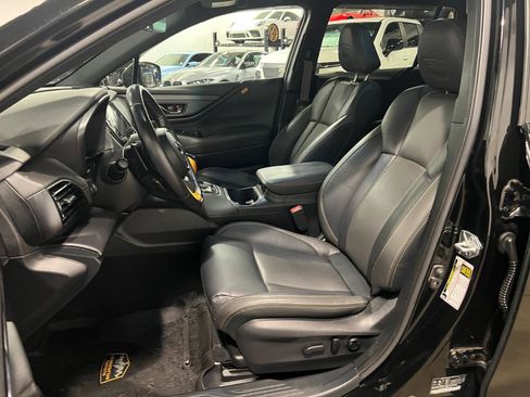 Used 2022 Subaru Outback Wilderness w/ Wilderness Package image 8