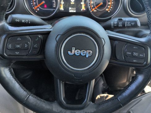 Used 2020 Jeep Wrangler Unlimited Sport S image 12