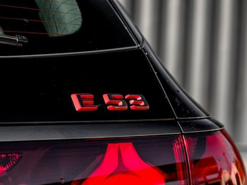 New 2026 Mercedes-Benz E 53 AMG 4MATIC Sedan image 10