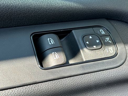 New 2025 Mercedes-Benz Sprinter 2500 image 13