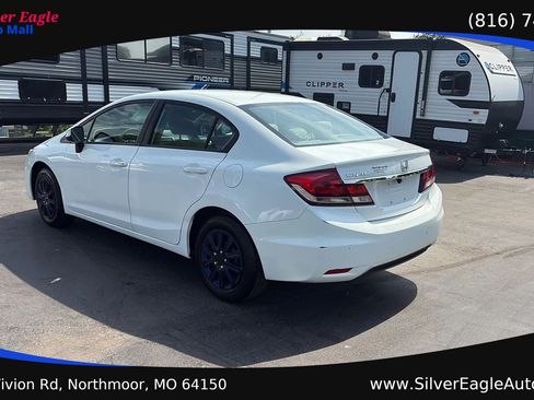 Used 2013 Honda Civic LX image 3