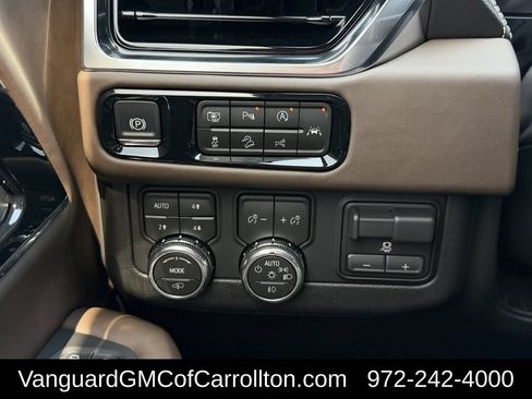 New 2026 GMC Yukon XL Denali Ultimate AWD/4WD image 20
