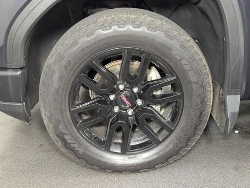 Used 2024 GMC Sierra 1500 Elevation w/ Elevation Premium Package AWD/4WD image 7