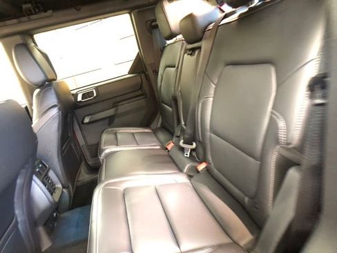 New 2026 Ford Bronco Outer Banks w/ Sasquatch Package image 21