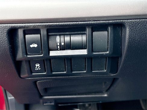 Used 2018 Subaru Legacy 2.5i Premium image 10