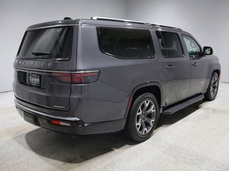 Used 2024 Jeep Wagoneer L Series III w/ Flexible Seating Group video 2