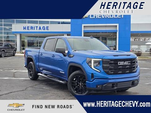 Used 2022 GMC Sierra 1500 Elevation w/ LPO, Elevation Black Package image 1