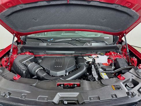 New 2026 GMC Acadia AT4 w/ Luxury Package AWD/4WD image 25