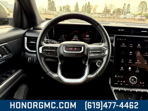 Used 2025 GMC Terrain Elevation image 25