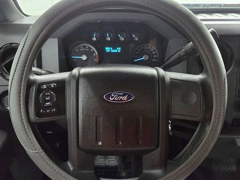 Used 2011 Ford F250 XL w/ PWR Equipment Group RWD image 15