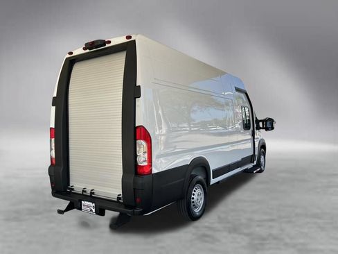 Used 2024 RAM ProMaster 3500 w/ Delivery Van Package FWD image 3